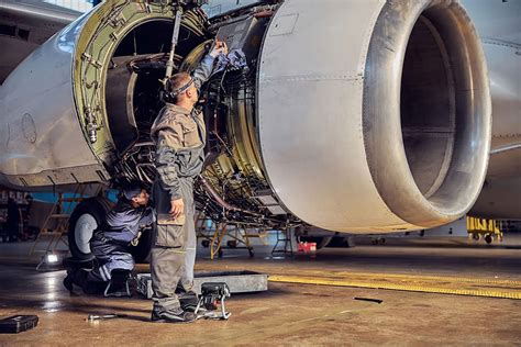 What Are The Different Routes Towards Becoming An Aircraft Engineer