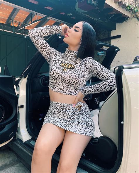 Kimberly Loaiza Incendia Instagram Con Sensual Outfit Grupo Milenio