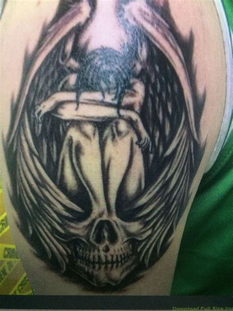Angel wings tattoo styles can have other significances. Fallen angel tattoo / awesome idea the way the skull is ...