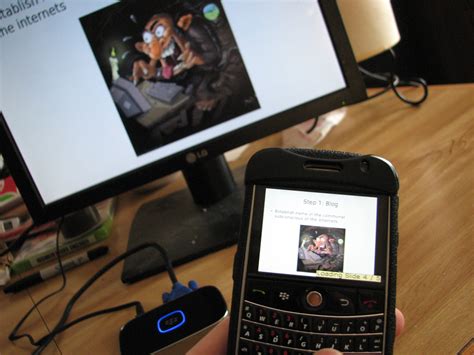 hands on with blackberry presenter intomobile