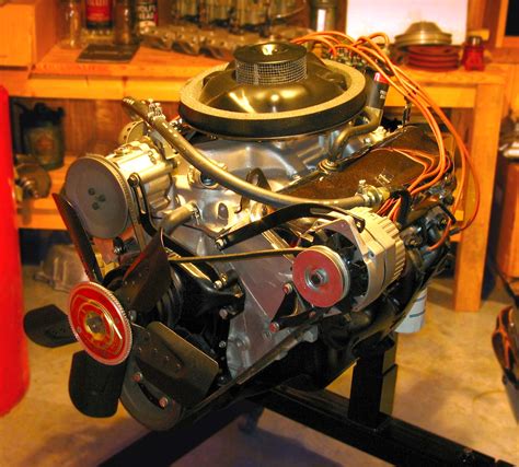 A Classic Muscle Car Engine Is a Working Piece of Art - Hot Rod Network