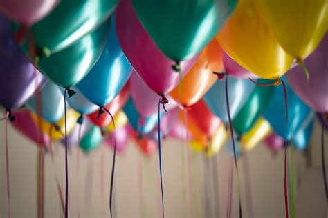 Rose gold birthday 3d ribbons psd for greeting card on beige background. Birthday Wallpapers: Free HD Download 500+ HQ | Unsplash