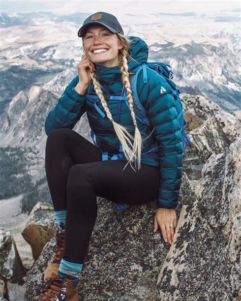 Pin By Erma Taylor On Trekking Look Hiking Outfit Women Summer Hiking Outfit Cute Hiking Outfit