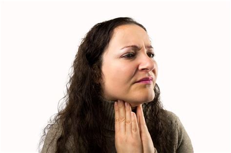 3 Ways To Diagnose Chronic Sore Throat And Swollen Glands Livestrongcom