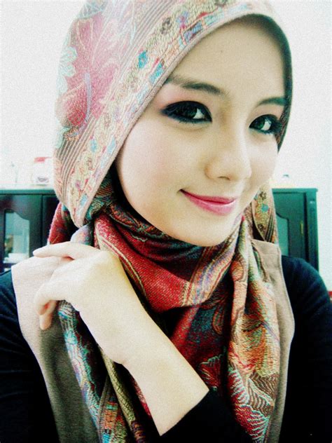 Tudung wanda hijab pilihan terkini. Cara Pakai Tudung Fatin Suhana - Cara Pakai Tudung Bawal ...