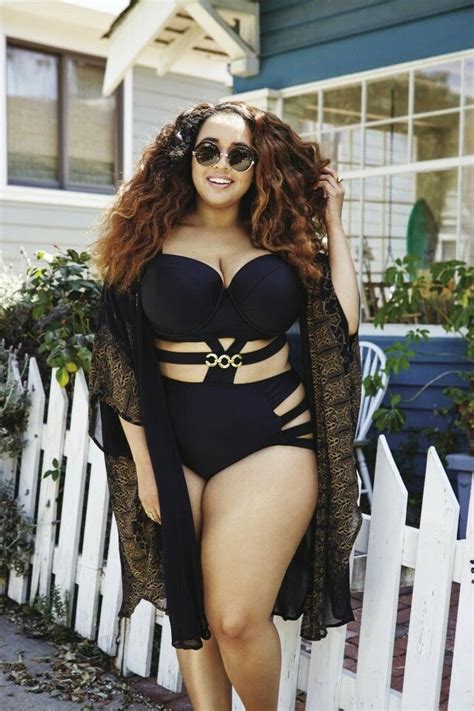 Gabifresh is a swimwear designer, blogger & plus size model. Gabi Gregg | Bikini bodies, Plus size outfits