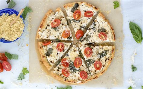 tomato basil white pizza [vegan] white pizza healthy yogurt recipes