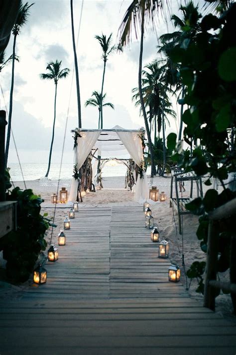 Magical Beach Wedding Aisle Decorations That Will Make You Say Wow