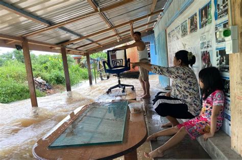 Tolong Korban Banjir Di Natuna Butuh Bantuan