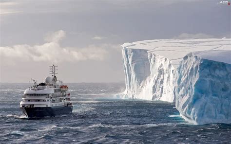 Ship Passenger Mountains Ice Antarctica Ships Wallpapers 2560x1600