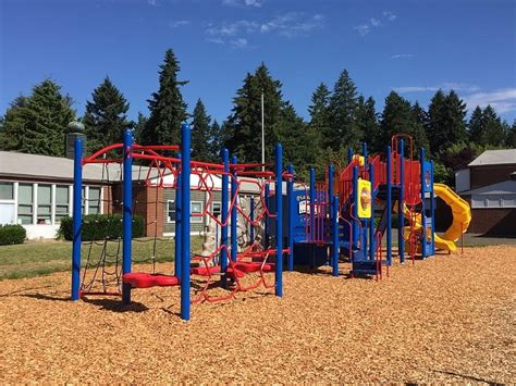 Lake Grove Elementary School Lake Oswego Oregon Custom Playground