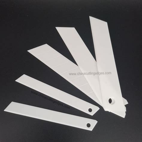 China Customized Ceramic Breakaway Utility Knives Blades Manufacturers