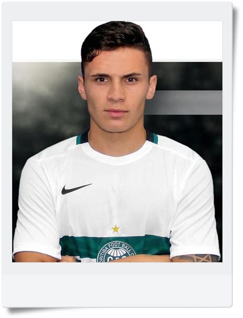 Kariyer sayfasında raphael cavalcante veiga isimli futbolcunun sezon bazında takımının yer almış olduğu turnuvalardaki maç, gol, asist, sarı kart, kırmızı kart, oyuna girme, oyundan alınma. PES HABILIDADES (PRO EVOLUTION SOCCER): RAPHAEL VEIGA ...
