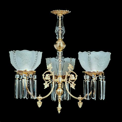 Oliver 3 Light Brass And Crystal Victorian Chandelier 25 X 23