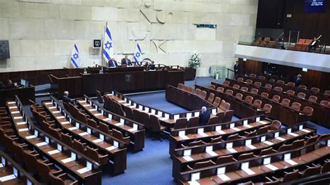 הכתוב אינו תחליף למידע רשמי של הכנסת או יחידותיה. הקרב על הוועד