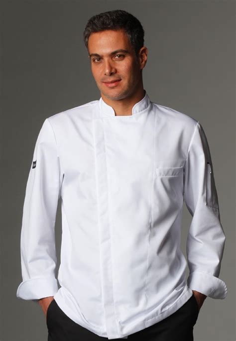 Bragard uk has supplied chef jackets to the greatest chefs in the world. The magic of Clickwear by Bragard