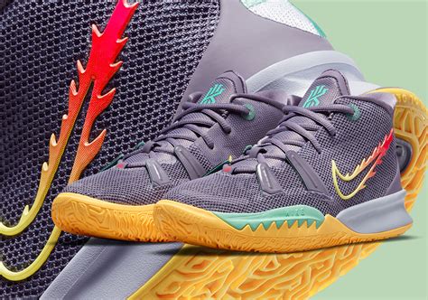 Nike Kyrie 7 Gs Daybreak Citron Pulse Ct4080 500