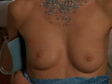 Nude Video Celebs Kim Cattrall Nude Kristin Davis Nude