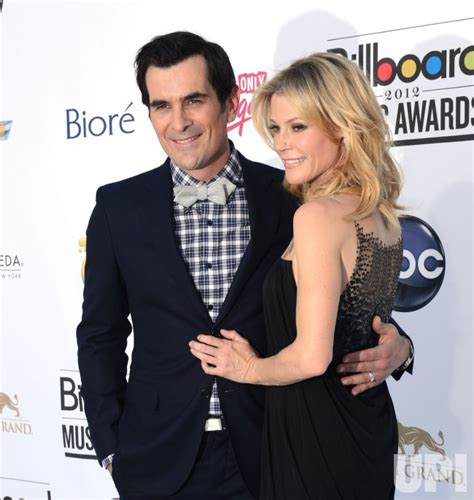 Photo Actors Ty Burrell And Julie Bowen Arrive At The 2012 Billboard