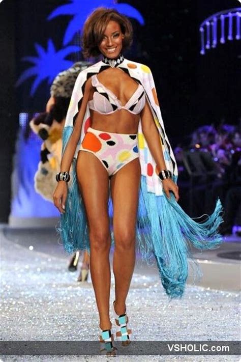 Selita Ebanks [11 15 08] Moderns Segment Victoria Secret Fashion Show Fashion Fashion Show