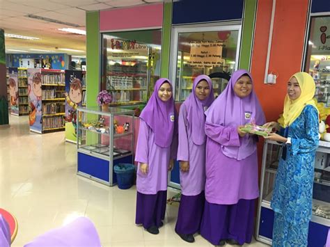 Rabu hingga ahad 9.45 pagi sehingga pukul enam petang. Literasi maklumat & lawatan sambil belajar ke Perpustakaan ...