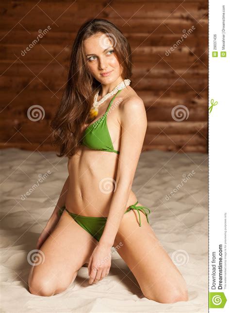 Fille De Pose Sexy Dans La Plage Photo Stock Image Du Caucasien