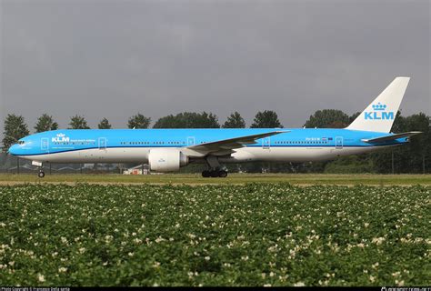 Ph Bvw Klm Royal Dutch Airlines Boeing 777 300er Photo By Francesco