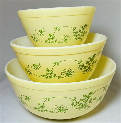 Most Valuable Rare Vintage Pyrex Patterns Complete Value Guide In