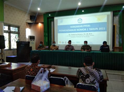 Daftar kode pos indonesia, cari dan cek kode pos, temukan data kode pos indonesia terbaru. DINAS PENDIDIKAN DAN KEBUDAYAAN - Jalan Sultan Trenggono ...
