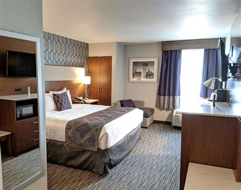 Best Western Plus Commerce Hotel Hotel Rooms