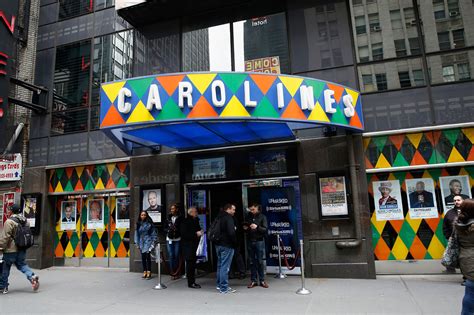 Influential Nyc Comedy Club Carolines Closing After 40 Years