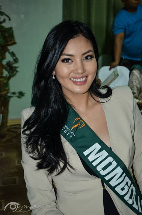 Miss Earth Mongolia 2014 Tugsuu Idersaikhan