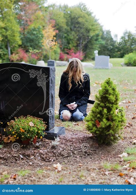 Woman In Cemetery Stock Photo Image Of Lonely Devastated 21880800