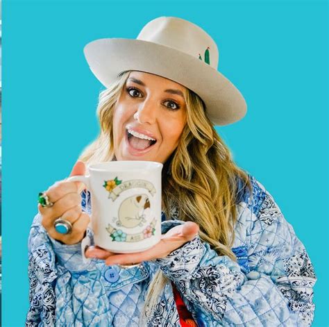 Yellowstone Star And Musician Lainey Wilson Reveals What She Eats On Tour