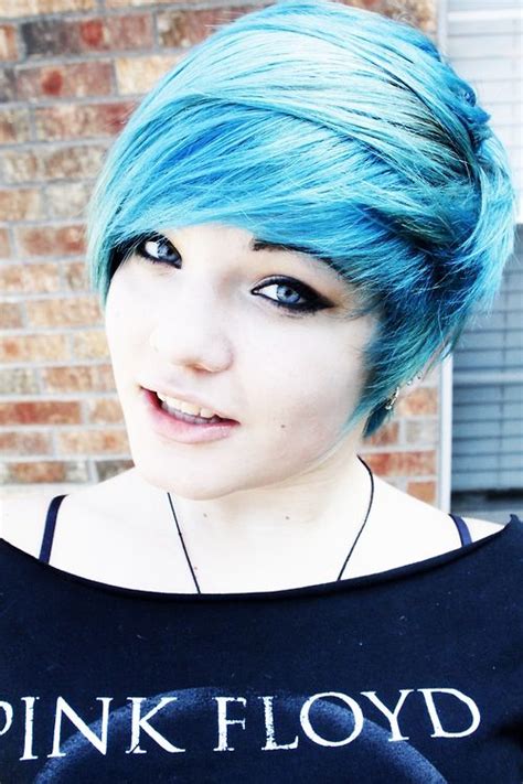 emo pixie cut trendy hairstyle ideas
