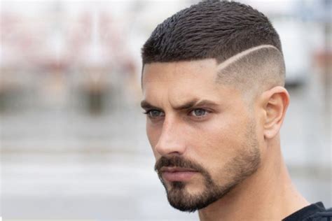 14 Best Buzz Cut Hairstyles And Fades For Men Man Of Many