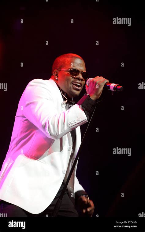 New Edition Ricky Bell Hi Res Stock Photography And Images Alamy