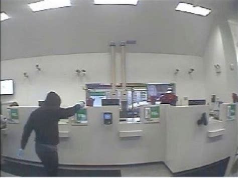 Update Citizens Bank Robbed 2 Suspects At Large East Haven Ct Patch