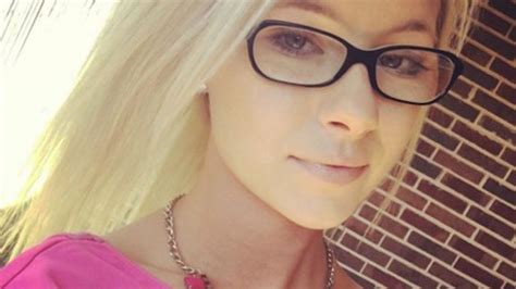 16 And Pregnant Star Lindsey Harrison Gets Biggest Breast Implants In