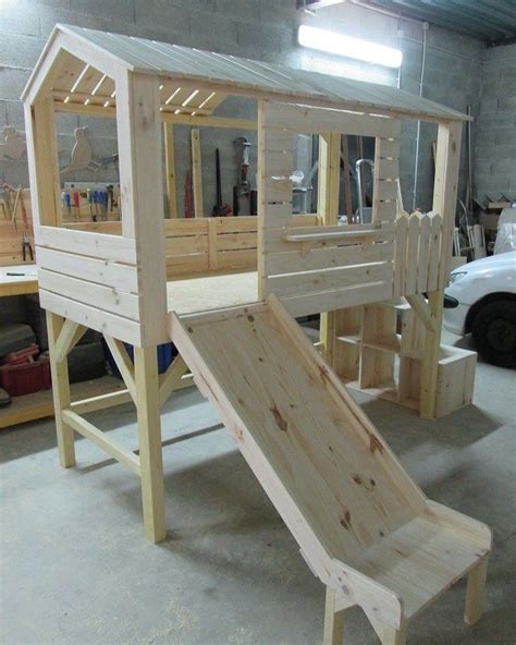 See our loft bed plans. How COOL is THIS #bunkbed ======================= 🛠 more diy ideas? click link in bio ...