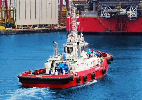 Detail Offshore Support Vessel Hits