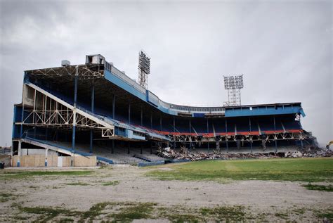 Demolition Of The Former Tiger Stadium In Detroit Mi Baseball Park