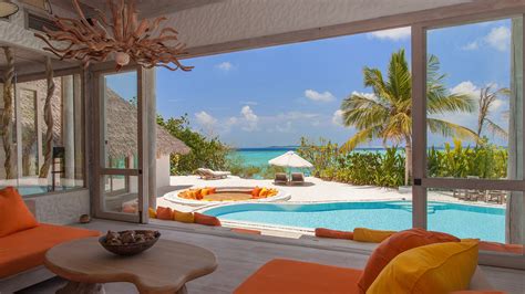 soneva fushi kunfunadhoo island maldives resort review condé nast traveler