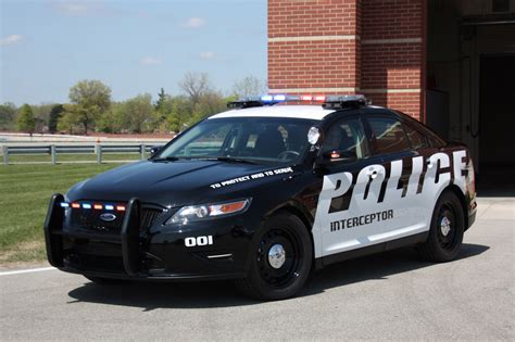 Fords Taurus Based Police Interceptor Getting More Power To Catch