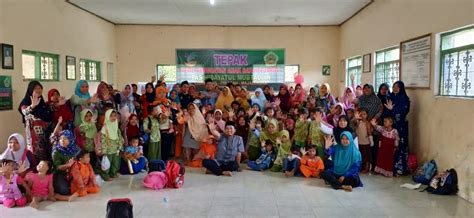 Vivi baru aja pulang dari sekolah. Tepak Majalengka Paparkan Strategi Mendidik Anak Di Era ...