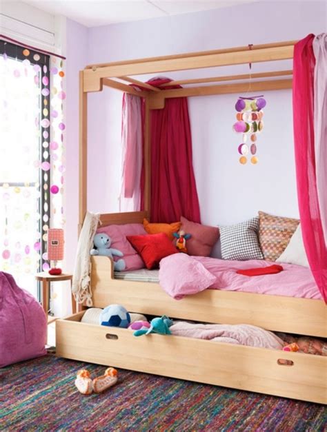 Give your child the ultimate room with our selection of kids' & toddler beds. 31 Charming Canopy Bed Ideas For A Kid's Room | Kidsomania