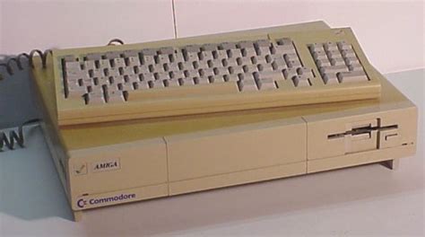 Commodore Info Page Computer Commodore Amiga 1000 En