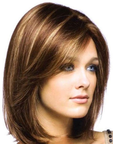 30 Beautiful Medium Hairstyles For Round Faces You Should Try Haircuts For Medium Hair Medium