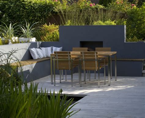 Modern garden designs draw on the simplicity of asian design practices. Japanese Garden Designer | Andy Sturgeon Garden Design