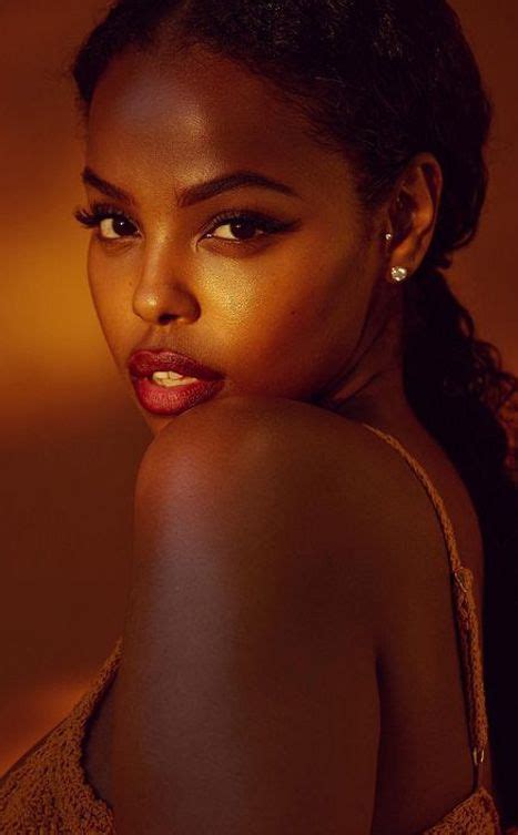 Pin By Max Hr On Color Moreno Melanin Beauty Black Girl Aesthetic